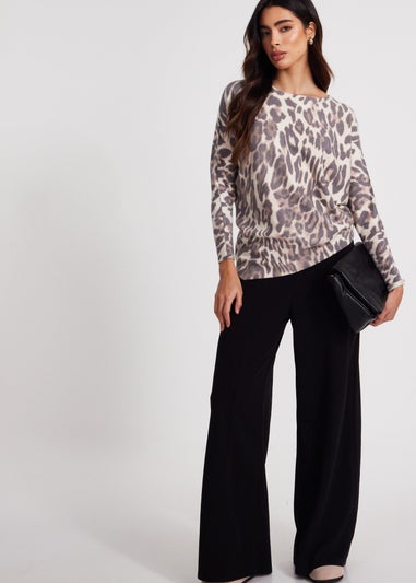Quiz Beige Knit Leopard Print Jumper