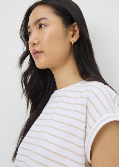 White Stripe Short Sleeve T-Shirt