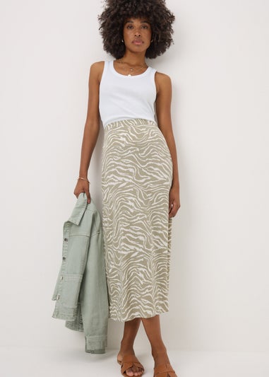 White Scoop Neck Ribbed Vest