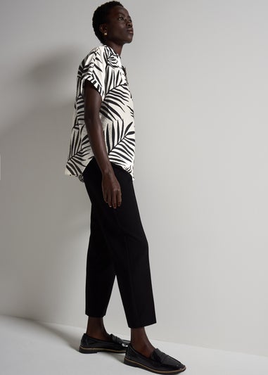 Et Vous White Palm Leaf V-Neck Top