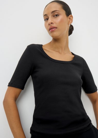 Black Ribbed Scoop Neck Top