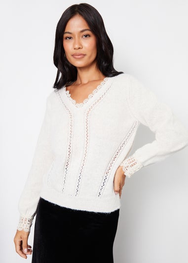 Threadbare Natural Lace Trim V Neck Knitted Jumper