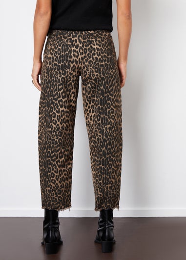 Threadbare Brown Leopard Print Barrel Leg Denim Jeans With Raw Hem