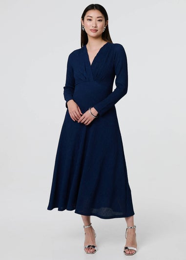 Izabel London Navy Textured Ruched Long Sleeve Midi Dress