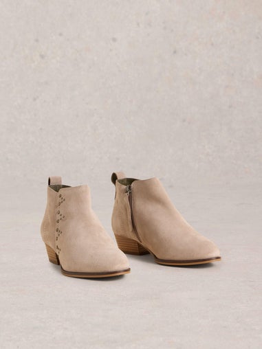 Stiefeletten Willow mit Ziernieten