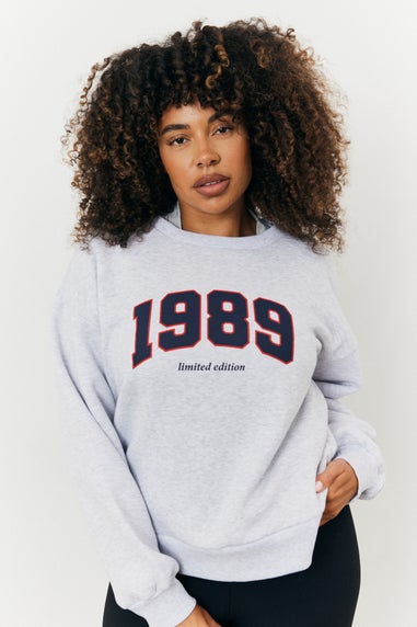 In The Style Grey 1989 Printed Graphic Sweatshirt