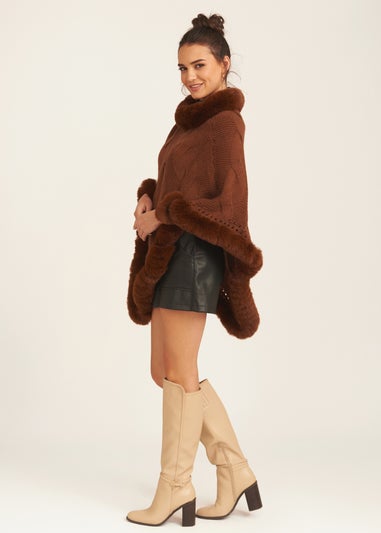 Gini London Brown Fur Trim Knit Cape