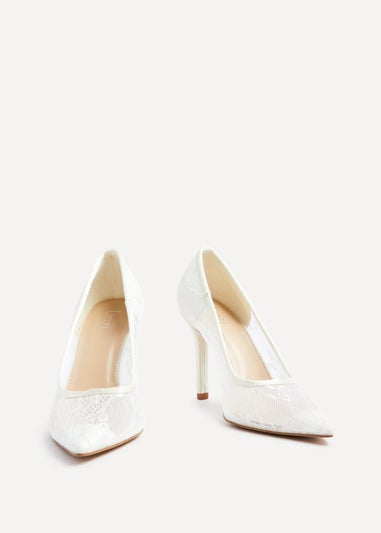 Linzi Alora White Lace Court Heel