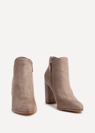 Linzi Freda Mocha Faux Suede Block Heeled Ankle Boot