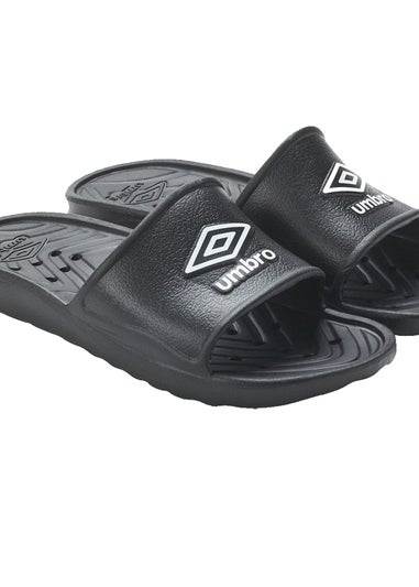 Umbro Black/White Shower Sliders