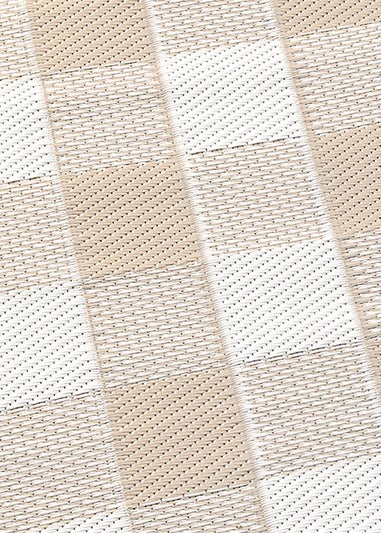 Dreams & Drapes Design Gingham Natural Outdoor Rug