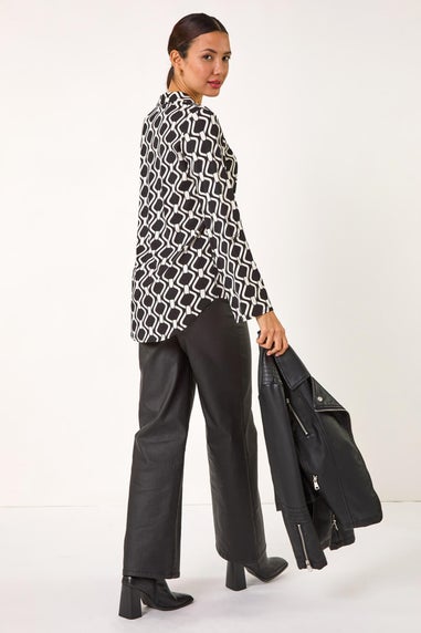 Roman Black Mono Chain Print V-Neck Stretch Top