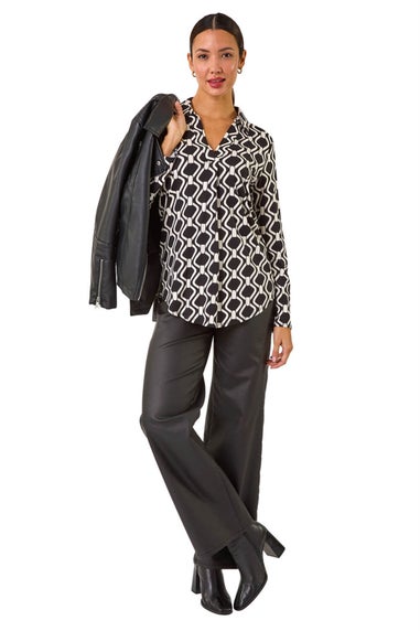 Roman Black Mono Chain Print V-Neck Stretch Top
