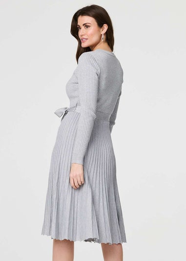 Izabel London Silver Pleated Tie Waist Ribbed Knit Midi Dress