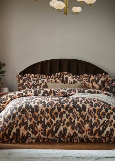 furn. Leopard Printed Frill Trim Duvet Cover Set