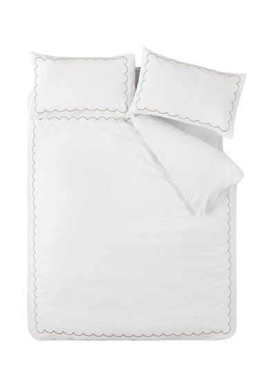 Catherine Lansfield Scallop Border Embroidery Duvet Cover Set