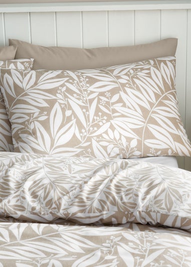 Catherine Lansfield Sorrel Leaf Reversible Duvet Cover Set