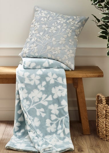 Catherine Lansfield Brooke Floral Cosy Fleece 200x240cm Blanket Throw