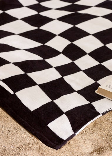 Catherine Lansfield Checkerboard Cotton Beach Towel