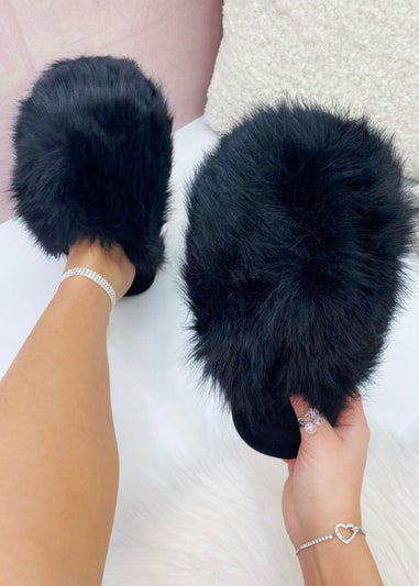 Love Lemonade Black Ultimate Cosy Fluffy Slippers