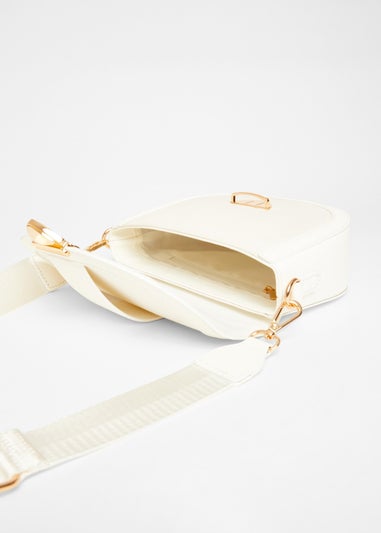 Quiz White Cross Body Bag