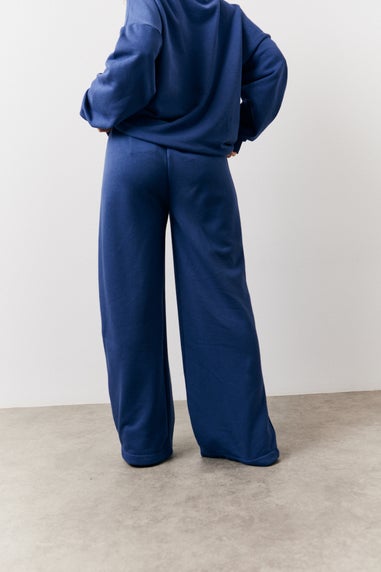 In The Style Navy Fits Graphic Straight Leg Jogger