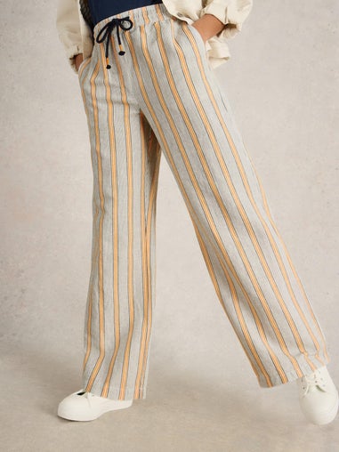 Hose Belle mit weitem Bein