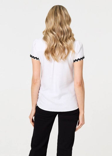 Izabel London White Zig Zag Trim Short Sleeve Shirt