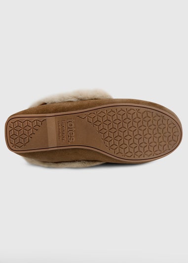 Totes Isotoner Tan Genuine Suede Moccasin with Faux Fur Lining