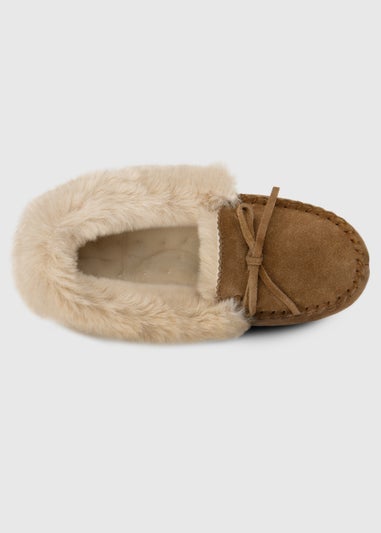 Totes Isotoner Tan Genuine Suede Moccasin with Faux Fur Lining