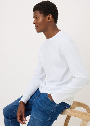 White Basic Sweatshirt