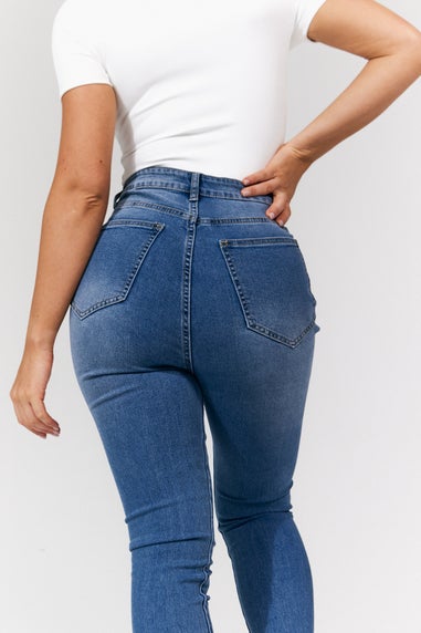 In The Style Mid Blue Petite Isobelle Skinny Jean