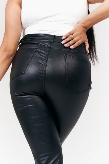 In The Style Black Petite Isobelle Coated Skinny Jean