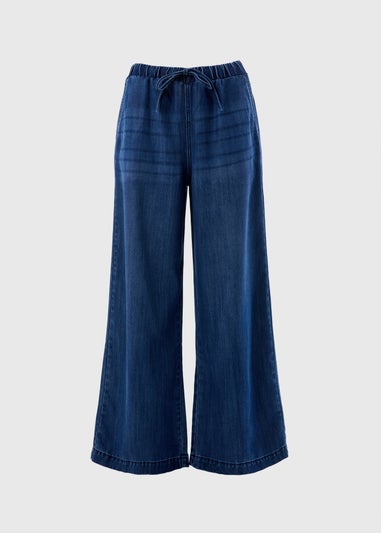 Dark Wash Comfort Fit Wide Leg Jeans