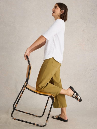 T-Shirt Weaver mit Keilausschnitt