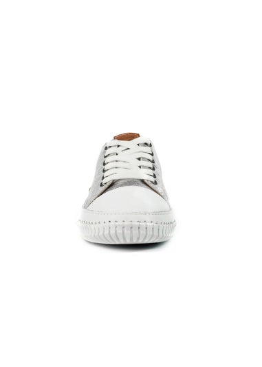 Lunar Silver Starlet II Plimsoll