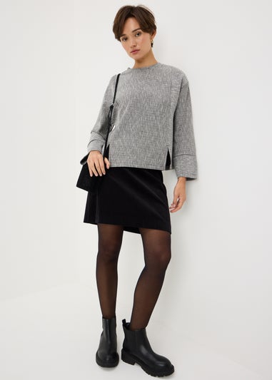 Grey Cutabout Textured Snit Top