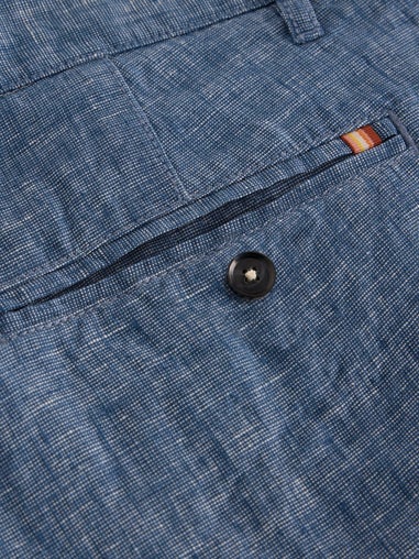 Chinoshorts aus Leinen