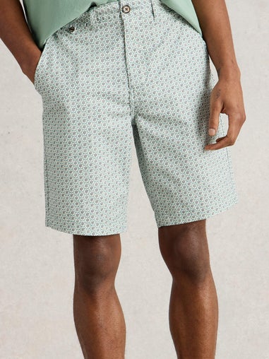 Chinoshorts mit Geoprint