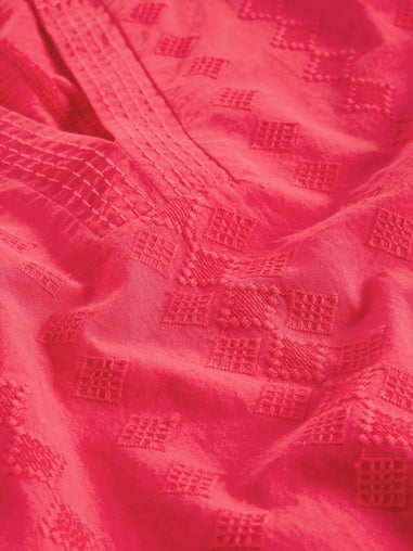 T-Shirt Weaver mit Keilausschnitt