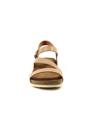 Lunar Beige Cluster Sandal