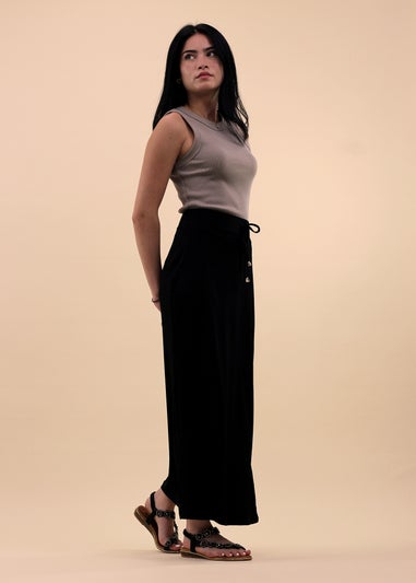 Lunar Black Charlotte II Sandal