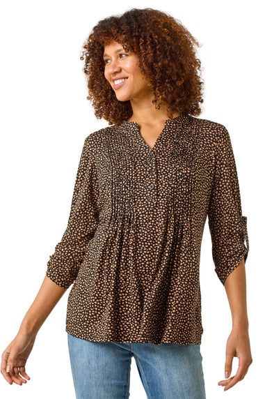 Roman Black Spot Print V-Neck Stretch Shirt