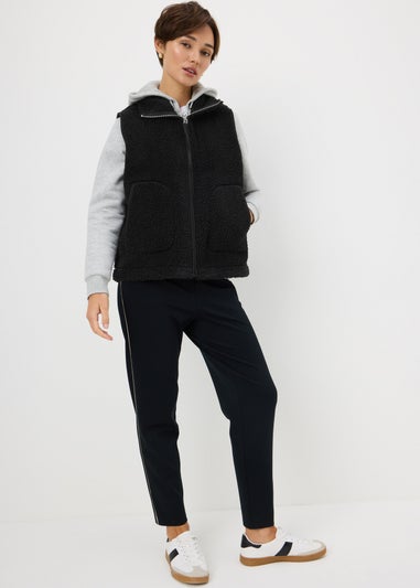 Black Borg Gilet