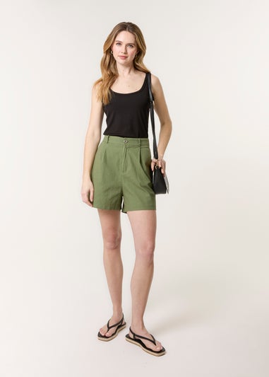 Blue Vanilla Khaki Shorts With Pleated Design