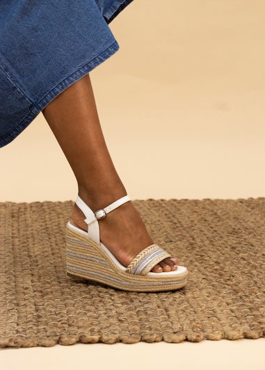 Lunar White Amanda Wedge Sandal