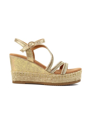 Lunar Gold Fern Sandal