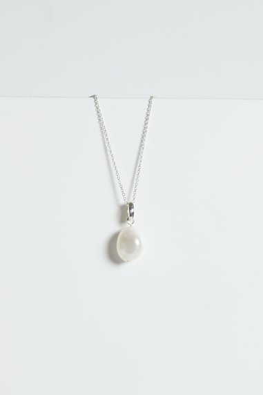 Simply Silver Sterling Silver 925 Semi Precious Pearl Pendant