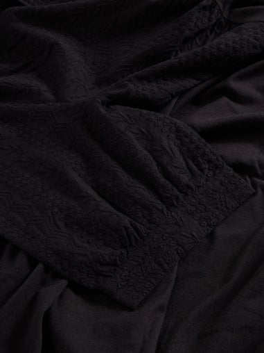 Jerseykleid Megan mit Lochspitze