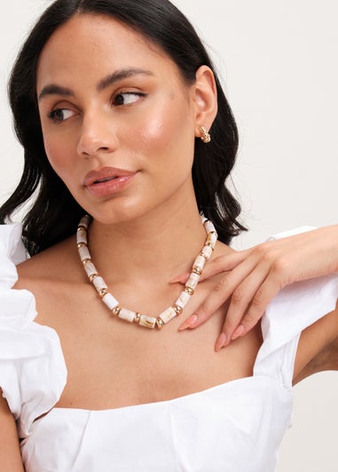Mood Gold Cream Resin Allway Necklace